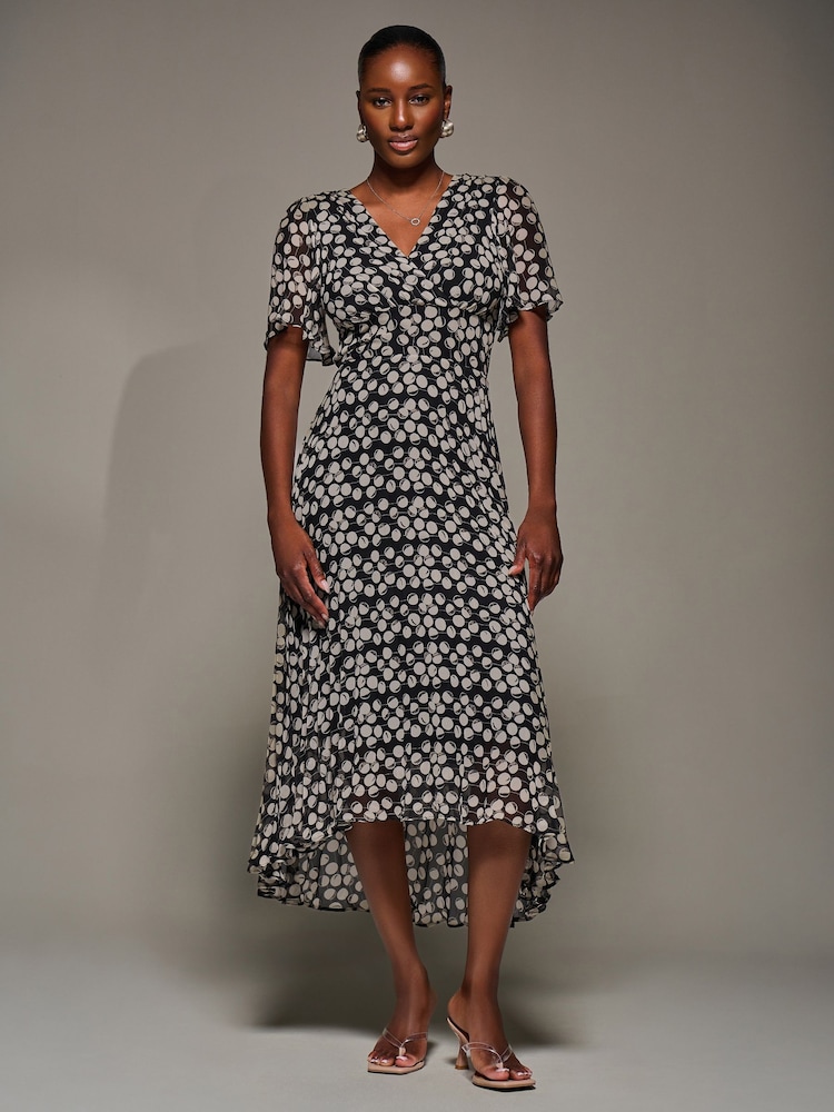 Jolie Moi Black Chiffon Floaty Sleeved Midaxi Dress - Image 2 of 6 Jolie Moi Black Chiffon Floaty Sleeved Midaxi Dress - Image 2 of 6
