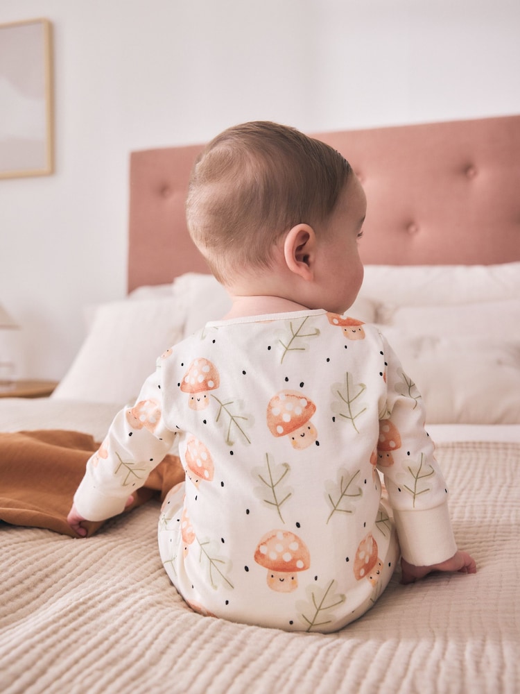Neutro - 3 Pack Two Way Zip Baby Sleepsuit (0mths-3yrs) - Imagen 2 de 4 Neutro - 3 Pack Two Way Zip Baby Sleepsuit (0mths-3yrs) - Imagen 2 de 4