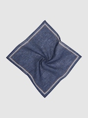 أزرق داكن - منديل جيب مربع كتّان Claudio من Reiss - Image 2 of 3