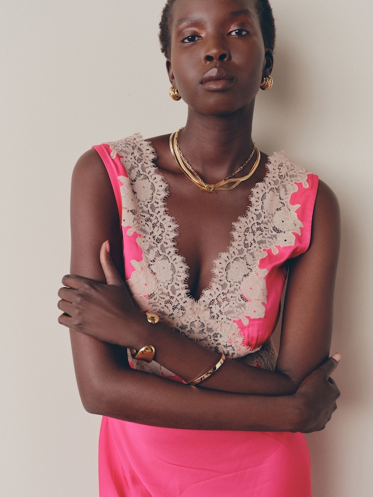 Rixo Cerise Lysandra Cerise Lace Trim Midi Dress - Image 2 of 8