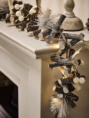 Dibor 180cm Golden Glow Light Up Garland - Image 4 of 5