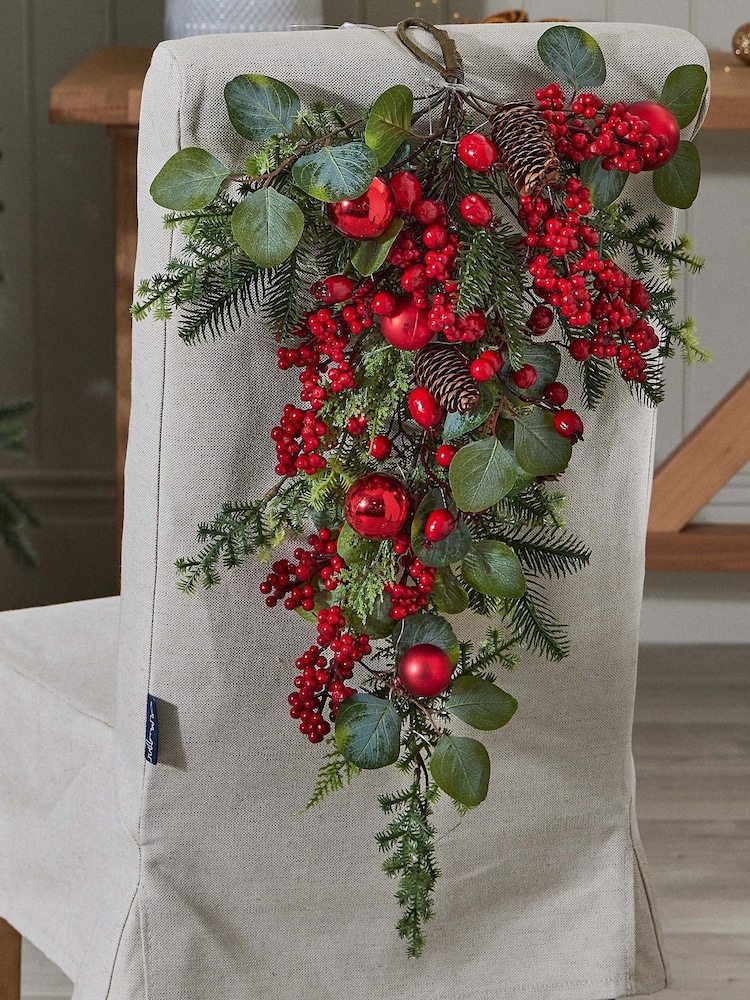 Dibor Berries and Baubles Pre-Lit 70cm Christmas Swag - Image 1 of 5 Dibor Berries and Baubles Pre-Lit 70cm Christmas Swag - Image 1 of 5