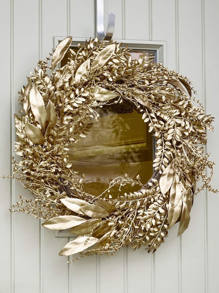 Dibor Champagne Coloured 55cm Laurel Wreath - Image 1 of 5 Dibor Champagne Coloured 55cm Laurel Wreath - Image 1 of 5