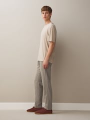 マッシュルームブラウン - スリムフィット - コットンリネンブレンド チノパン - 画像 3 / 9