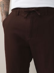 バーガンディレッド - スリムフィット - コットンリネンブレンド チノパン - 画像 4 / 6