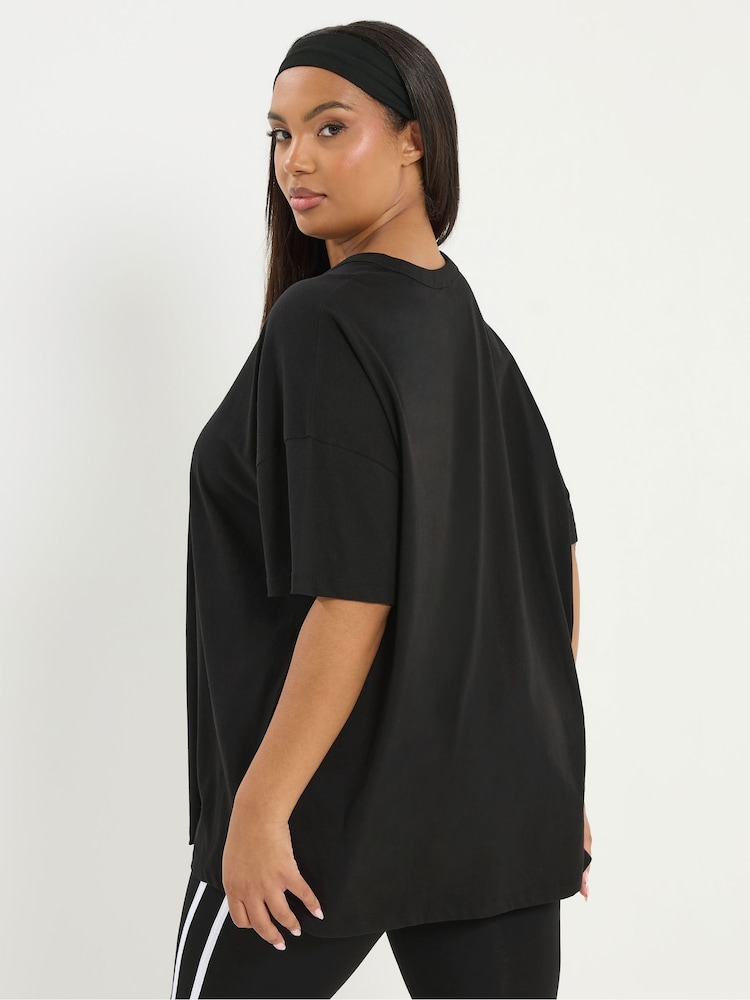 Yours Curve Feel Good Active T-Shirt - صورة 2 من 5 Yours Curve Feel Good Active T-Shirt - صورة 2 من 5