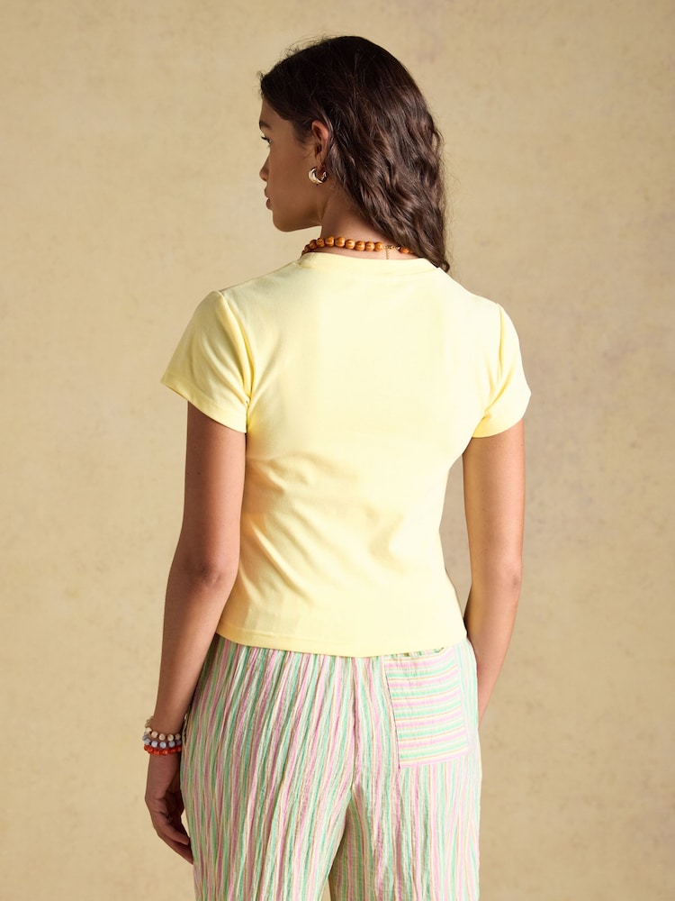 Joules Coastal Scene Fitted Graphic Cotton Rich T-Shirt - Image 2 of 9 Joules Coastal Scene Fitted Graphic Cotton Rich T-Shirt - Image 2 of 9