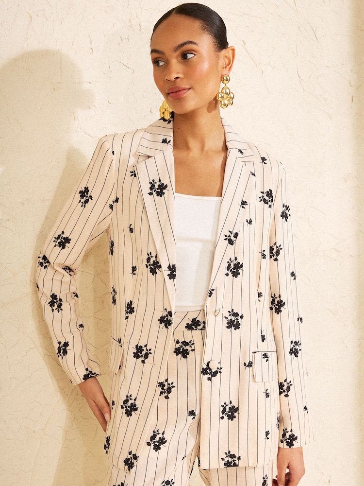 Love & Roses Cream Linen Black Floral Pinstripe Printed Blazer - Image 4 of 4