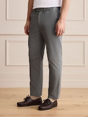 בצבע כחול ירוק - גזרה צרה - Signature Ultimate Motionflex Chino Trousers - תמונה 1 מתוך 10