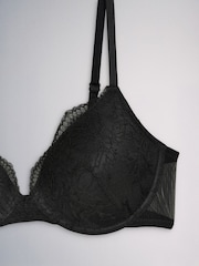 The Set 4 Pack Light Padded Lace Plunge Bras Black/White - Image 15 of 16