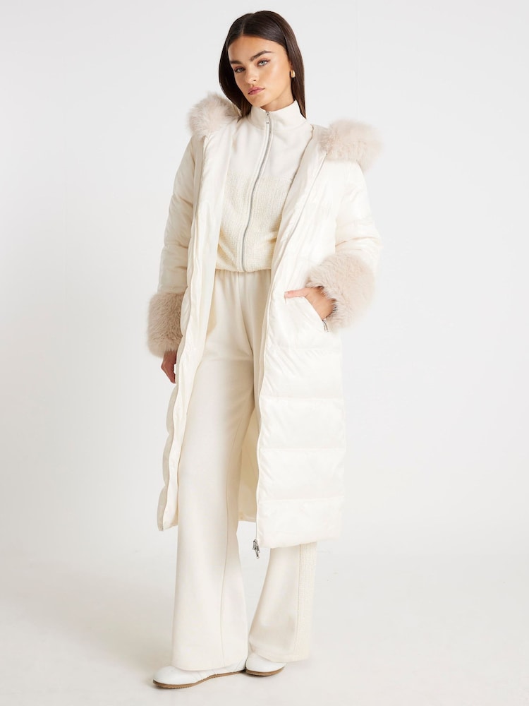 River Island Faux Fur Hood Ski Bunny Longline Jacket - صورة 1 من 4 River Island Faux Fur Hood Ski Bunny Longline Jacket - صورة 1 من 4