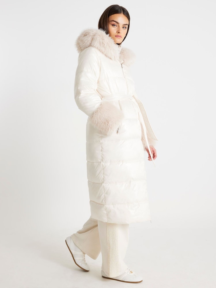 River Island Faux Fur Hood Ski Bunny Longline Jacket - صورة 2 من 4 River Island Faux Fur Hood Ski Bunny Longline Jacket - صورة 2 من 4