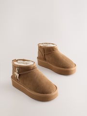 Brown - Baker by Ted Baker Water Repellent Cosy Suede Boots - Larawan 1 ng 6