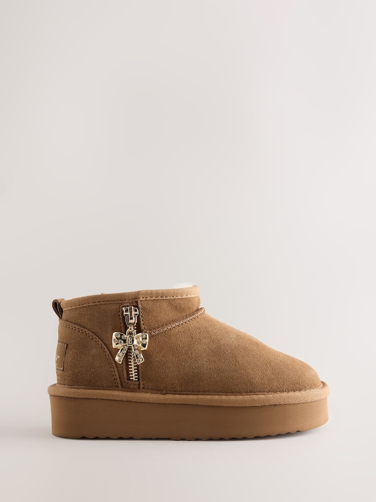 Brown - Baker by Ted Baker Water Repellent Cosy Suede Boots - Larawan 2 ng 6