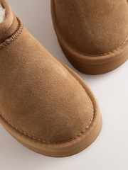 Brown - Baker by Ted Baker Water Repellent Cosy Suede Boots - Larawan 3 ng 6