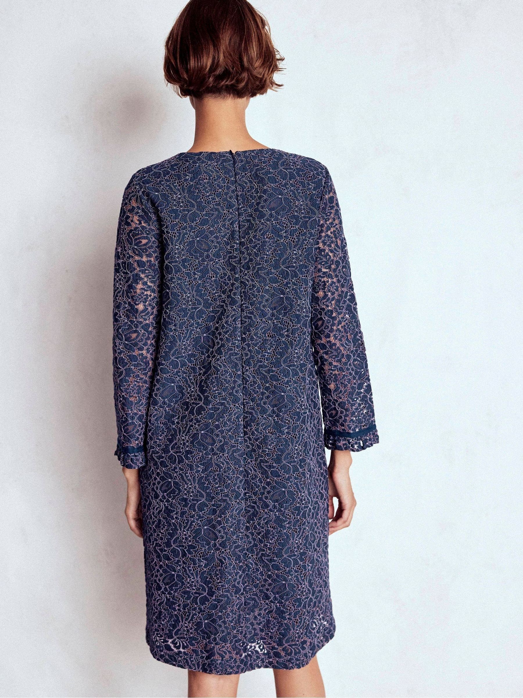 boden nancy lace dress Outfit Post: Fitted Lace Shift Dress