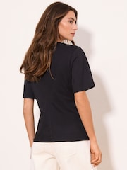 Lipsy Black Hardware Detail Cinched T-Shirt - Image 4 of 4