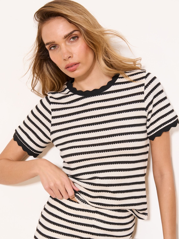 Lipsy White/Black Crochet Scallop Detail T-Shirt - Image 1 of 4