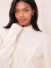 Lipsy White Cable Knitted Fringe Detail Long Sleeves Crew Neck Jumper - Image 4 of 4