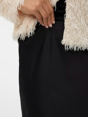 VERO MODA Black Satin Midi Skirt - Image 4 of 4