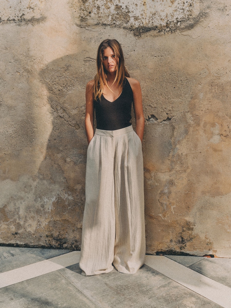 The Set 2 Pack Pleasted Front Wide Leg Trousers With Linen Navy Blue/Cream - Image 1 of 6