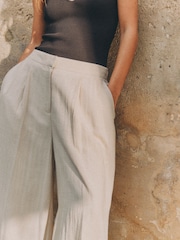 The Set 2 Pack Pleasted Front Wide Leg Trousers With Linen Navy Blue/Cream - Image 4 of 6