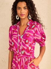 Love & Roses Red Animal Ric Rac Trim Short Sleeve Shirt Midi Dress - Image 3 of 4
