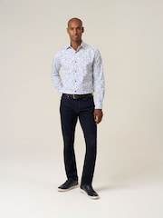 أبيض - Skopes Cotton Party Alpine Tree Print Tailored Fit Shirt - صورة 3 من 8