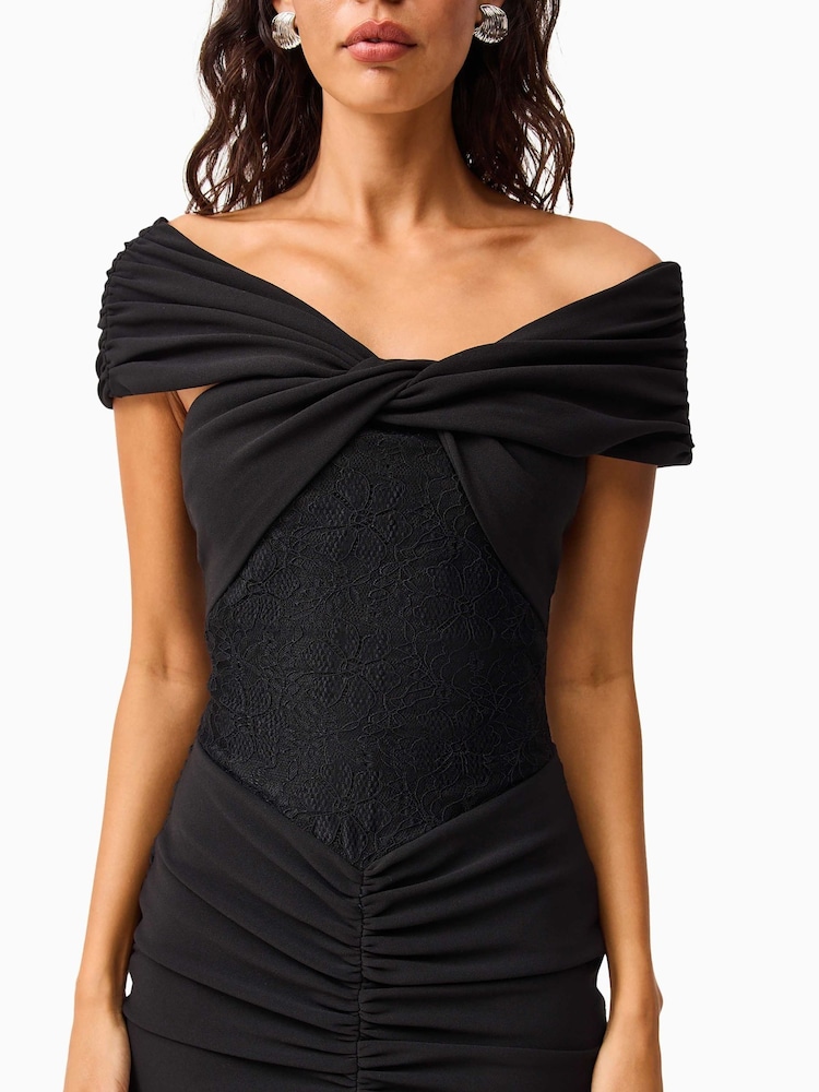 Elliatt Black Valencia Off The Shoulder Lace Gown - Image 6 of 6 Elliatt Black Valencia Off The Shoulder Lace Gown - Image 6 of 6