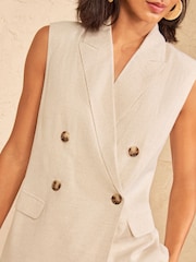 Love & Roses Neutral Tailored Linen Look Sleeveless Blazer - Image 2 of 4