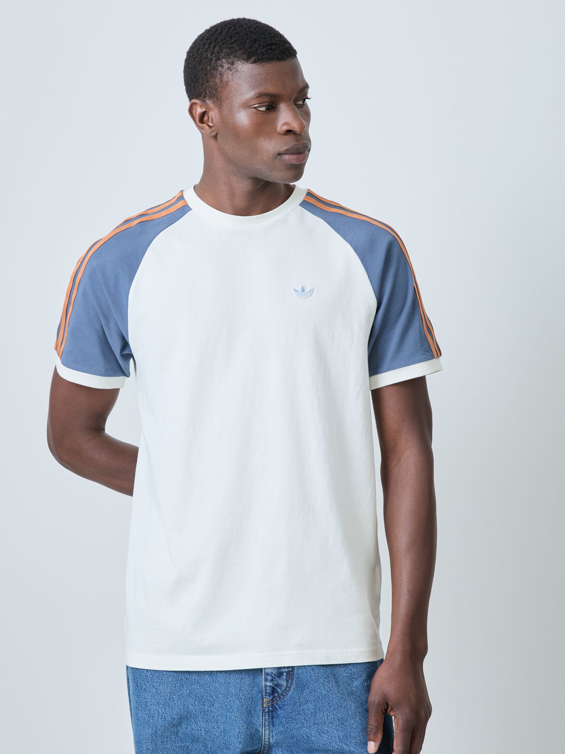 Comprar Camiseta Adidas Original 3 com listras from Next Brazil