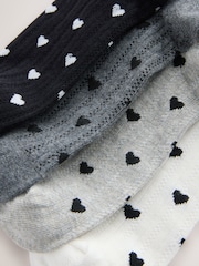 Monochrome Textured Heart Pattern Ankle Socks 4 Pack - Image 6 of 7