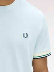 Fred Perry Blue Twin Tipped  Cuff T-Shirt - Image 3 of 5