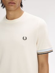 Fred Perry Cream Twin Tipped  Cuff T-Shirt - Image 3 of 5