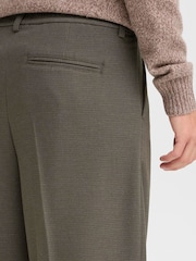 Casual Friday Green Cfgrant Relaxed Fit Pleated Trousers - Image 4 of 8