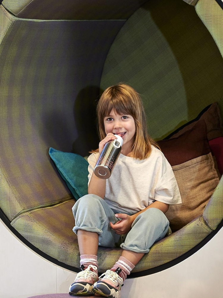 Mepal Paw Patrol Pups Insulated Water Bottle With Pop-Up Lid - Image 2 of 3 Mepal Paw Patrol Pups Insulated Water Bottle With Pop-Up Lid - Image 2 of 3