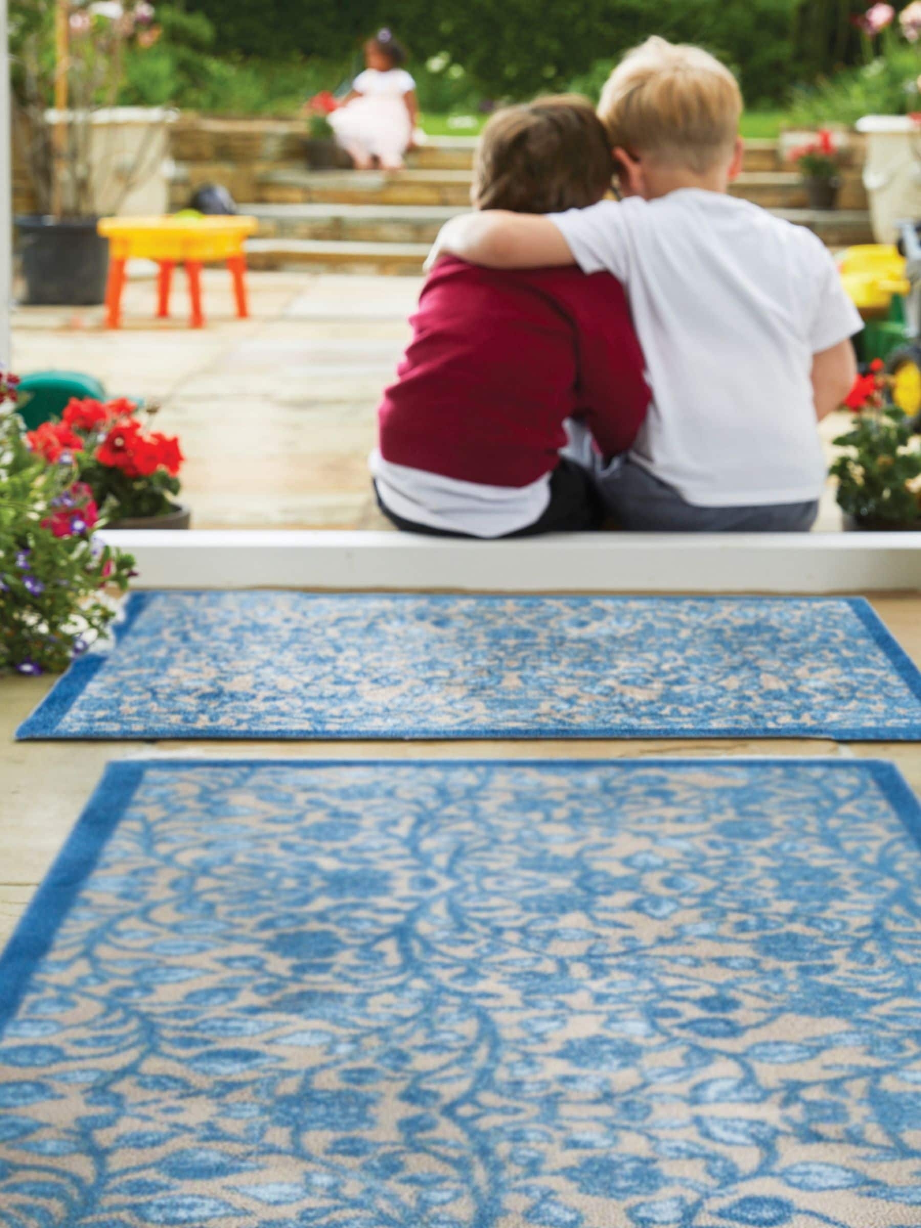 Hug Rug Blue 33 Mat
