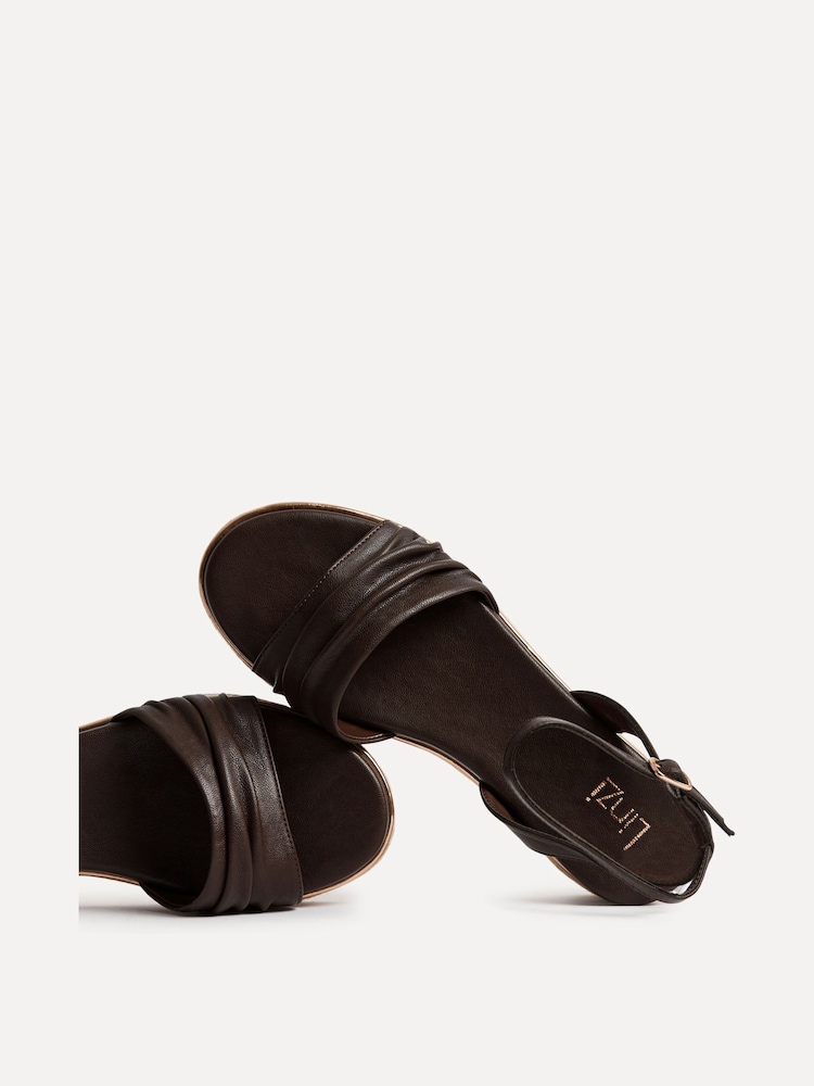Linzi Brown Dazed Flatform Sandals With Ruched Front Strap - Image 5 of 5 Linzi Brown Dazed Flatform Sandals With Ruched Front Strap - Image 5 of 5