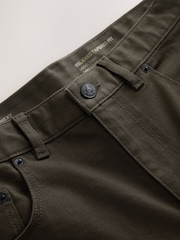 Brown Relaxed Tapered Fit Classic Stretch Jeans - Image 8 of 11