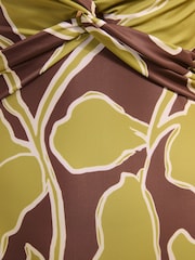 绿色 - Friends Like These Plunge Twist Tummy Control Swimsuit - 图片2 / 6