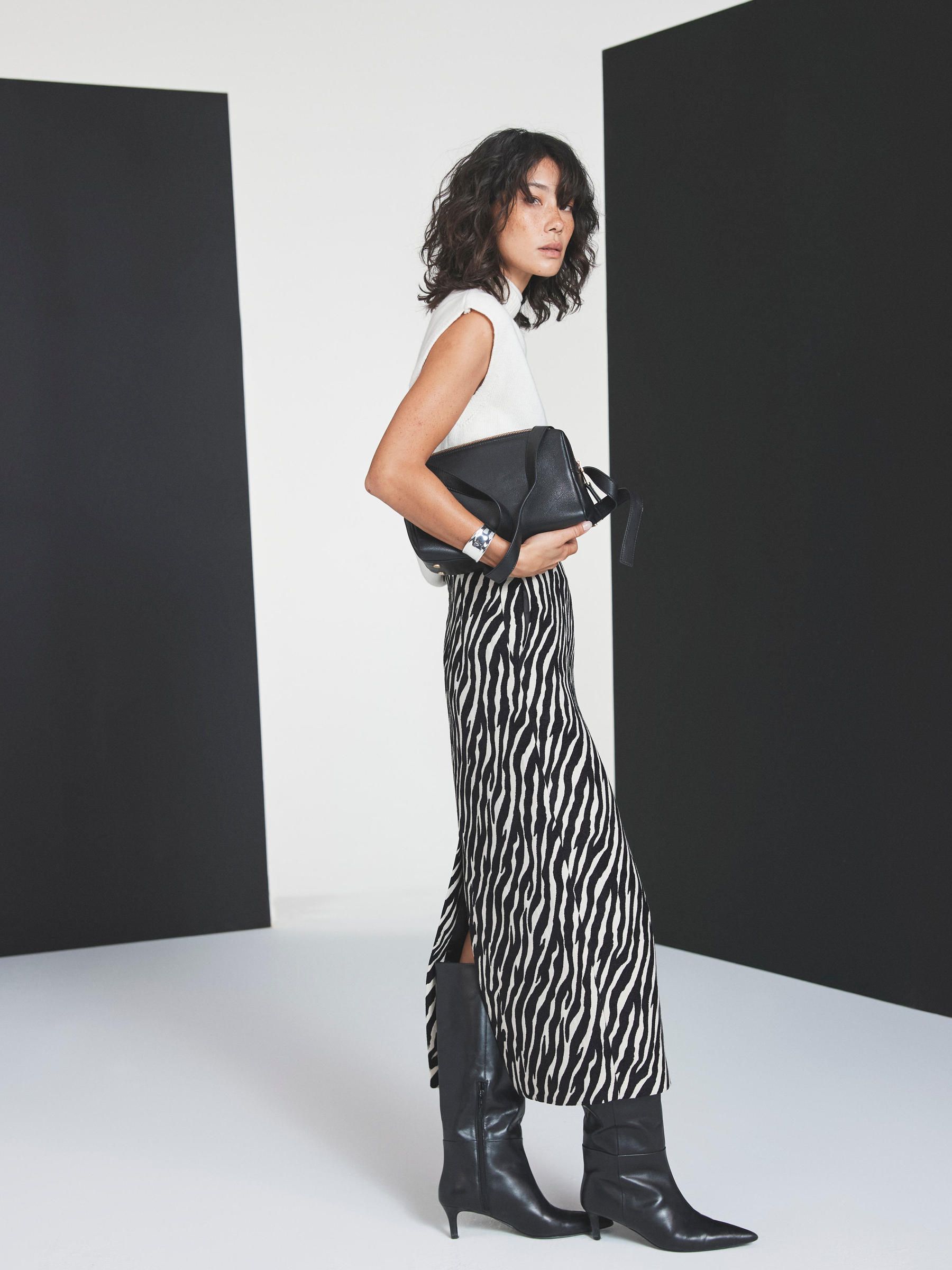 新品タグ付きENFOLD GATHER STRAIGHT SKIRT 38 GATHER STRAIGHT SKIRT