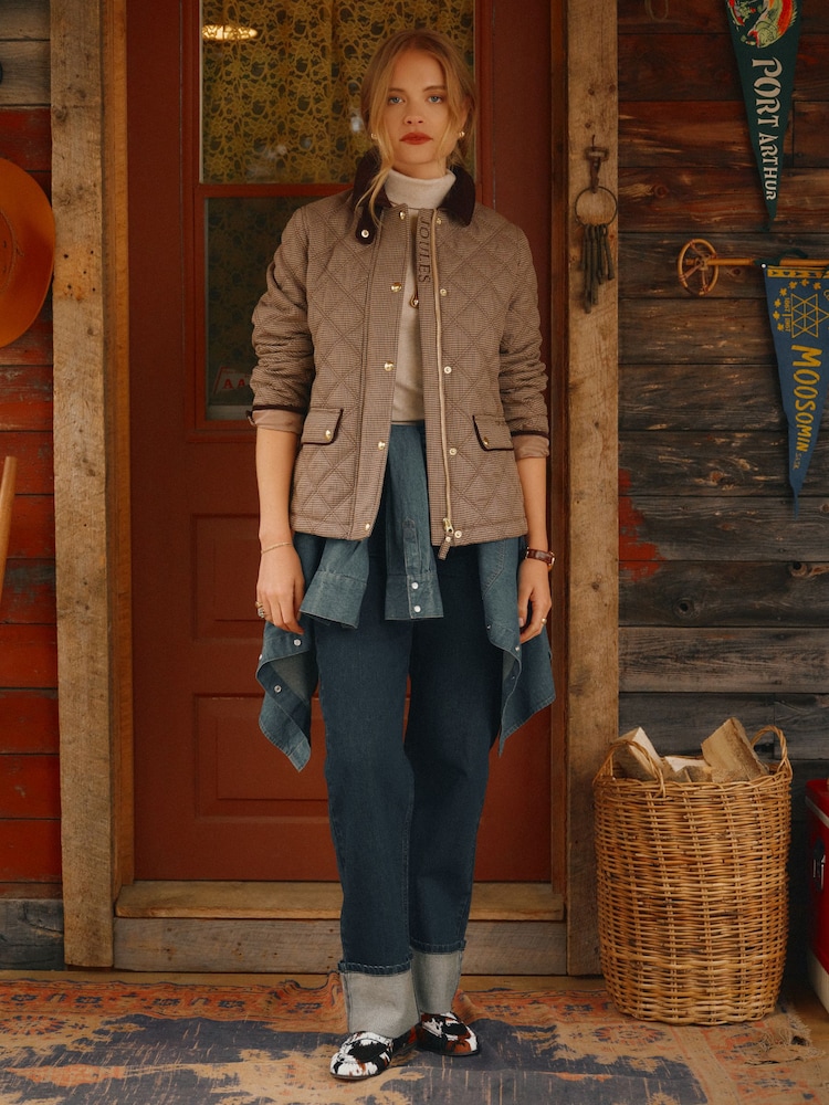 Harrogate Check Diamond Quilted Jacket - Image 2 of 12 Harrogate Check Diamond Quilted Jacket - Image 2 of 12