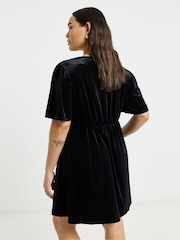 Simply Be Black Velour Button Through Skater Dress - Image 3 of 4