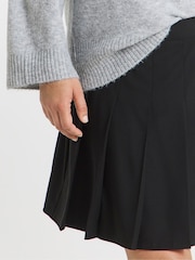 Simply Be Black Black Pleated Mini Skirt - Image 4 of 4