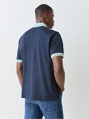 ブルー - BOSS レギュラーフィットコントラストカラーロゴポロシャツ - 画像 3 / 4