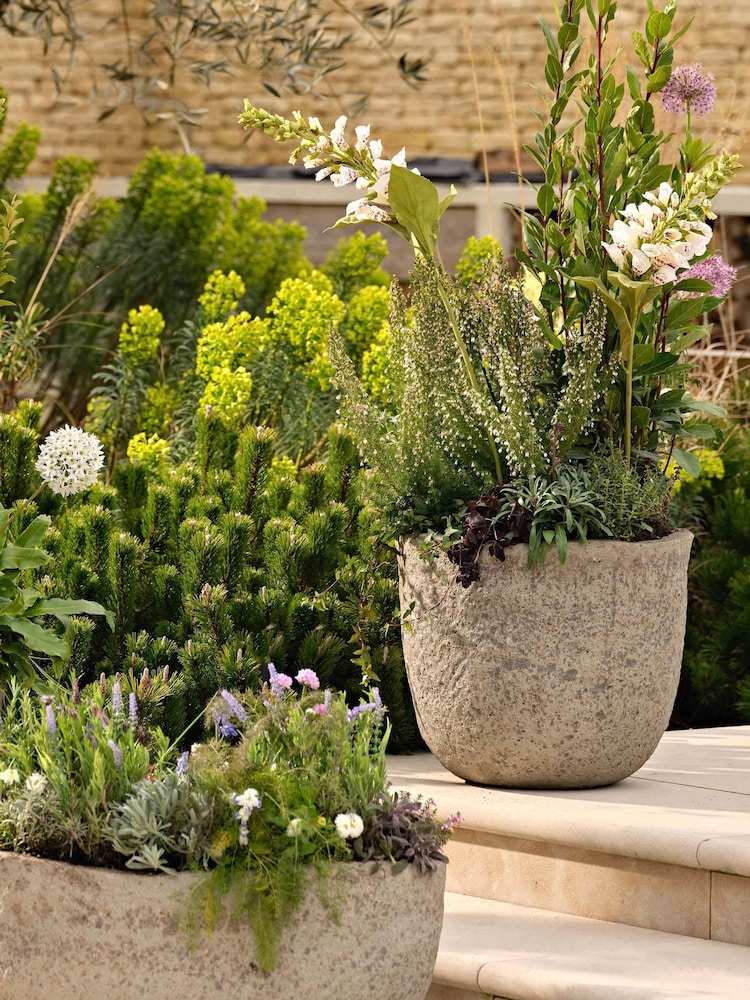 Garden Trading Grey Cranford Planter - Image 2 of 3