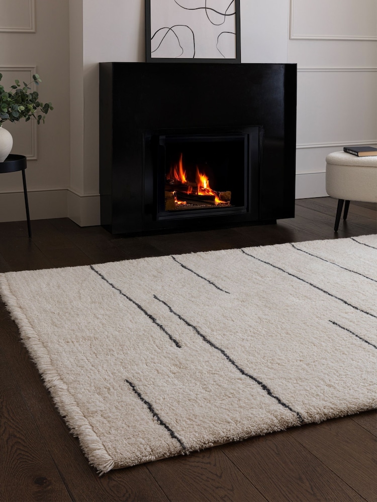 Asiatic Rugs Natural Or Black Azera Berber Crosshatch Rug - Image 1 of 6 Asiatic Rugs Natural Or Black Azera Berber Crosshatch Rug - Image 1 of 6