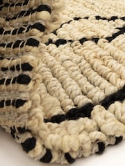 Asiatic Rugs Bleach & Black Souk Jute Rug - Image 4 of 7