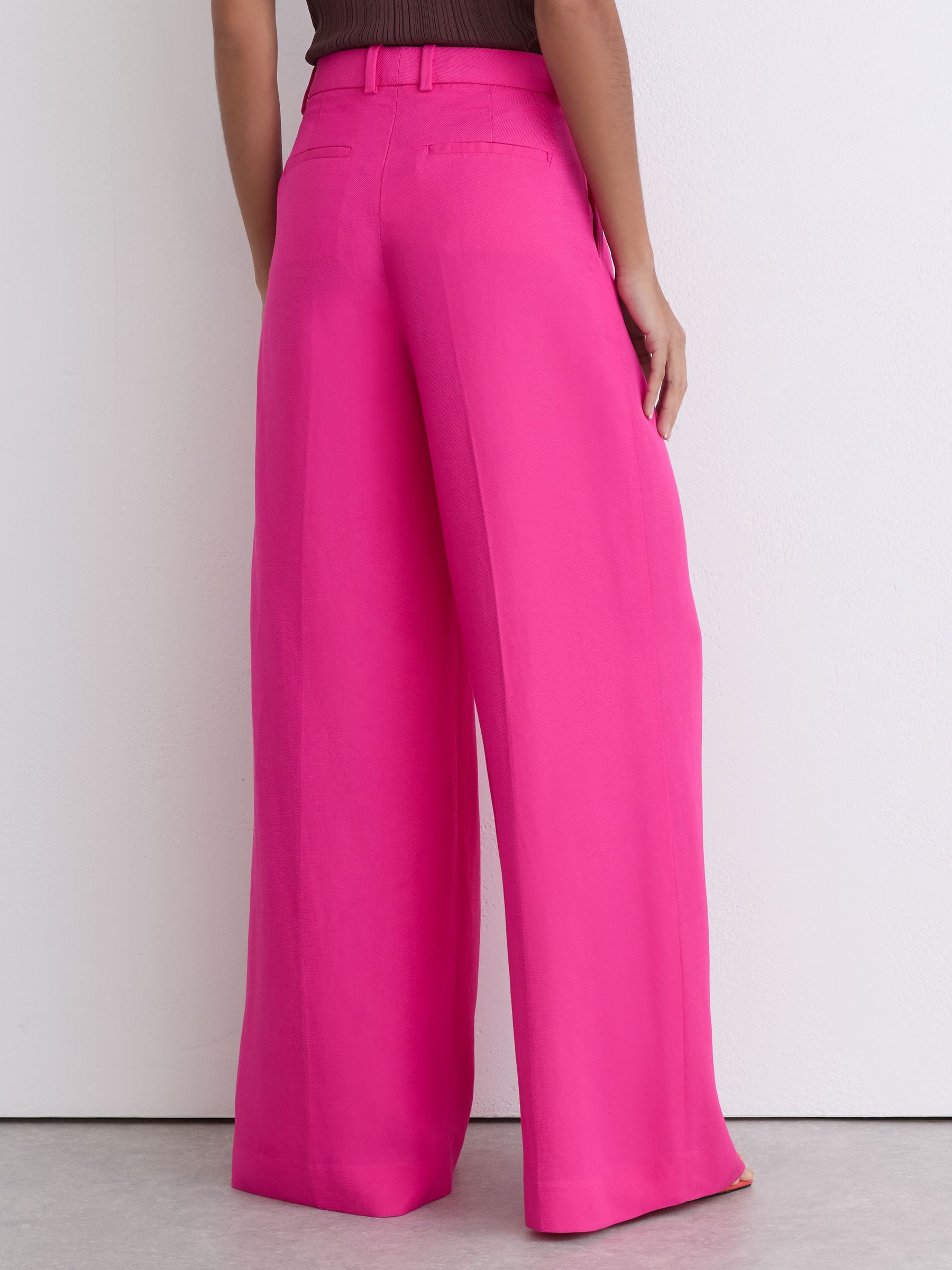 Buy Reiss Pink Charli Petite Wide-Leg Pintuck Trousers with Linen