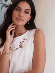 White 2 in 1 Cutwork Playsuit - Image 4 of 4